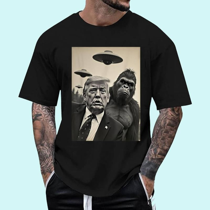 [100% Cotton Shirt] Funny trump bigfoot Selfie with UFOs Weird Alien Unisex T-Shirt Hoodie, Sweatshirt | TeeBloomCo.com