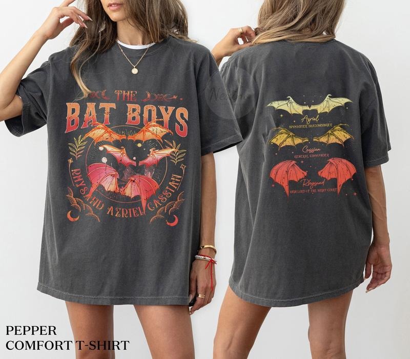 2 sildes, The Bat Boys T-Shirt, the Bat Boys the Night Court Acotar Shirt, Acotar the Bat Boys, Acotar Shirt Azriel,...