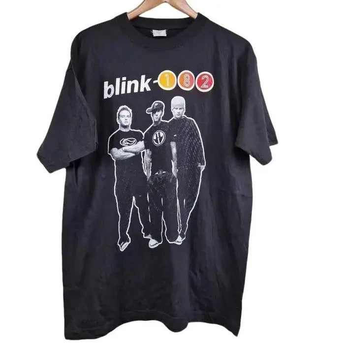 90er Jahre Vintage Blink 182 T-Shirt Hoodie, Sweatshirt | TeeBloomCo.com