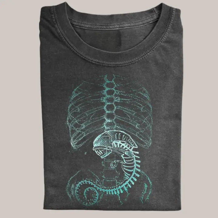 Alien 1979 Vintage Tee, Alien T-Shirt, Horror Movie Shirt, Funny Halloween Shirt, Unisex Shirt Menswear Womenswear...