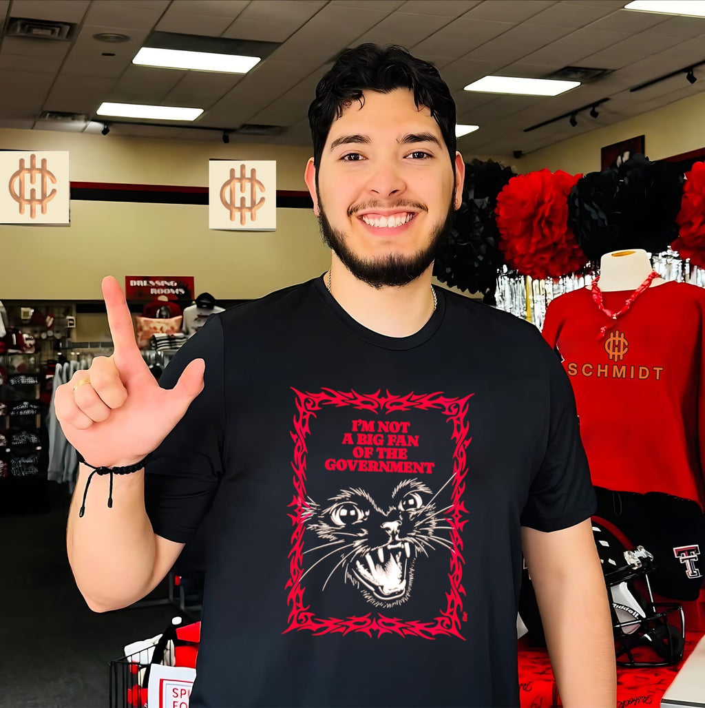 Angry Cat I’m Not a Big Fan of the Government shirt