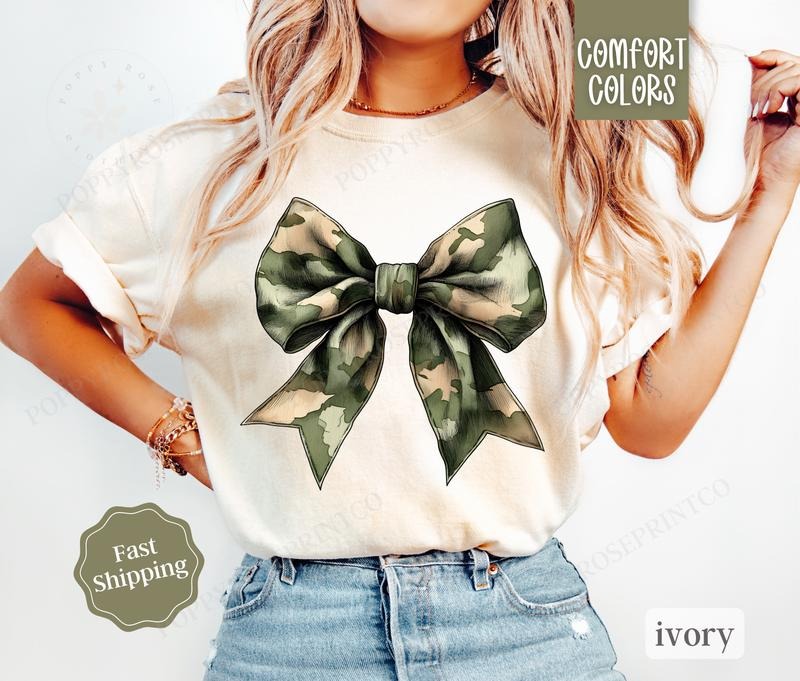 Camo Bow Shirt Comfort Colors, Womens Hunting SeasonTee, Womenswear Oversized Crewneck Fall Shirt Hoodie, Sweatshirt