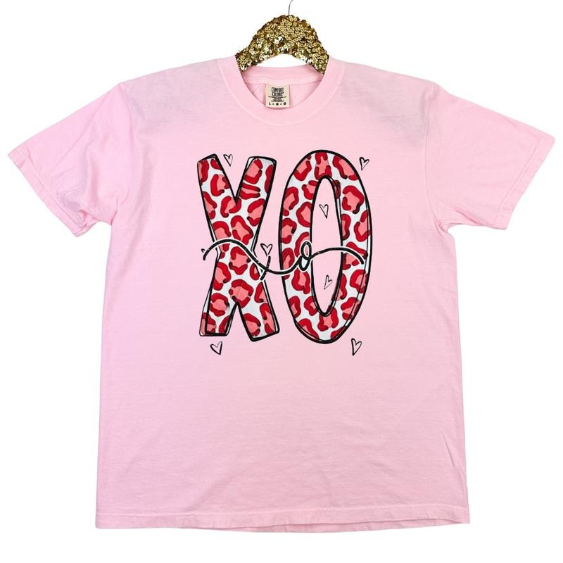 Cheetah XOXOXO Comfort Colors T-Shirt -- BLOSSOM Hoodie, Sweatshirt | TeeBloomCo.com