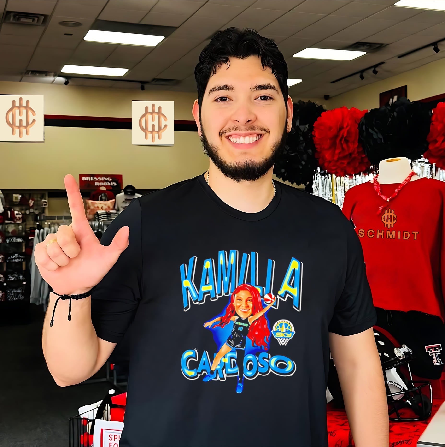 Coach Tyler Marsh With Kamilla Cardoso Shirt
