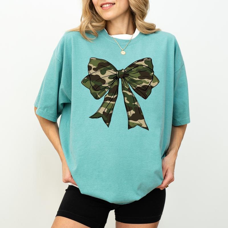 Comfort Colors Camo Coquette Bow Hunting Shirt for Women, Camouflage Bow Tee, Hunter's Wife T-shirt, Duck Hunt Tops,...