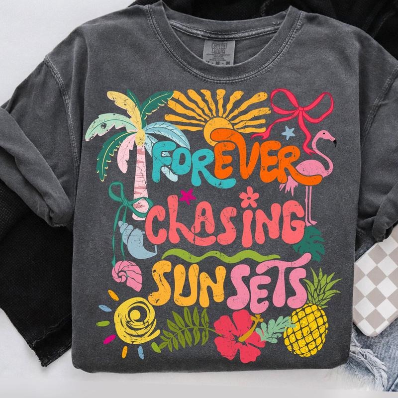 Comfort Colors Forever Chasing Sunsets T-Shirt, Retro Summer Shirt, Boho floral Shirt, Beach T-Shirt, Sunsets TShirt,...