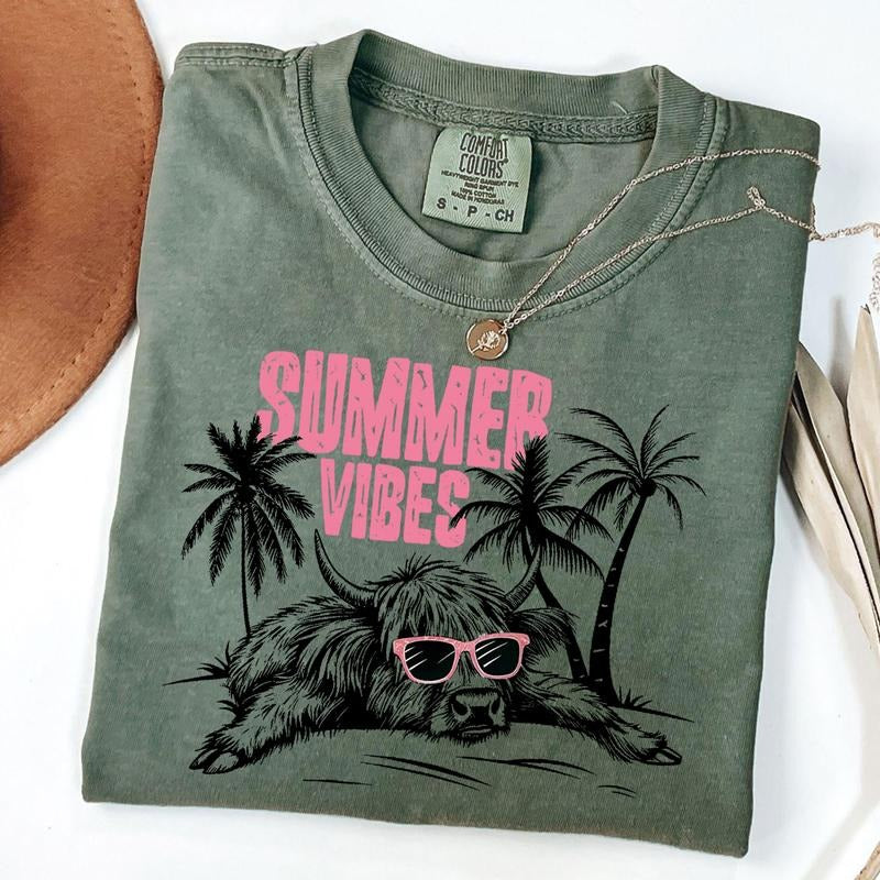 Comfort Colors Summer Vibes Shirt, Highland Cow Shirt, Retro Summer T-shirt, Funny Beach Tee, Unisex T-Shirt Hoodie,...
