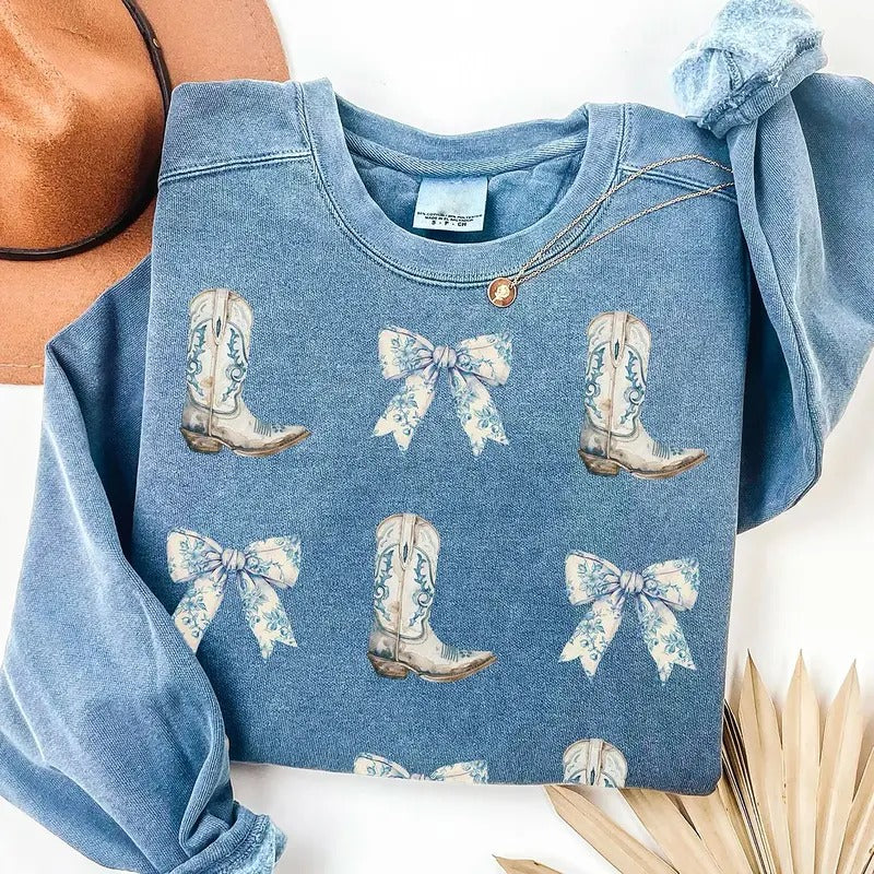 Coquette Cowgirl Sweatshirt, Bow Shirt, Toile de Jouy Sweatshirt, Coquette Aesthetic Sweater, Cute Mom Shirt, Blue...