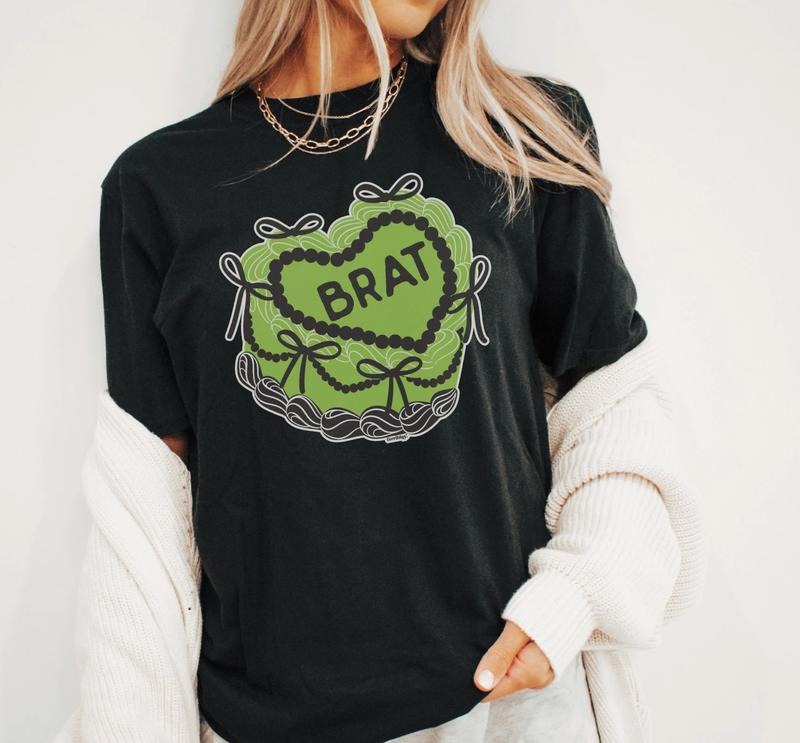 Cute Brat Green Cake T-Shirt, Plus, Princess, Pop, Charli, So Julia, Girl, Confusing, Y2K Funny Retro Graphic Tee Top...