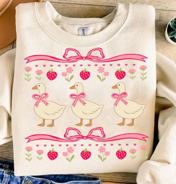 Cute Strawberry Goose Shirt, Summer Goose, Mama Goose, Mothers Day Hoodie, Sweatshirt | TeeBloomCo.com