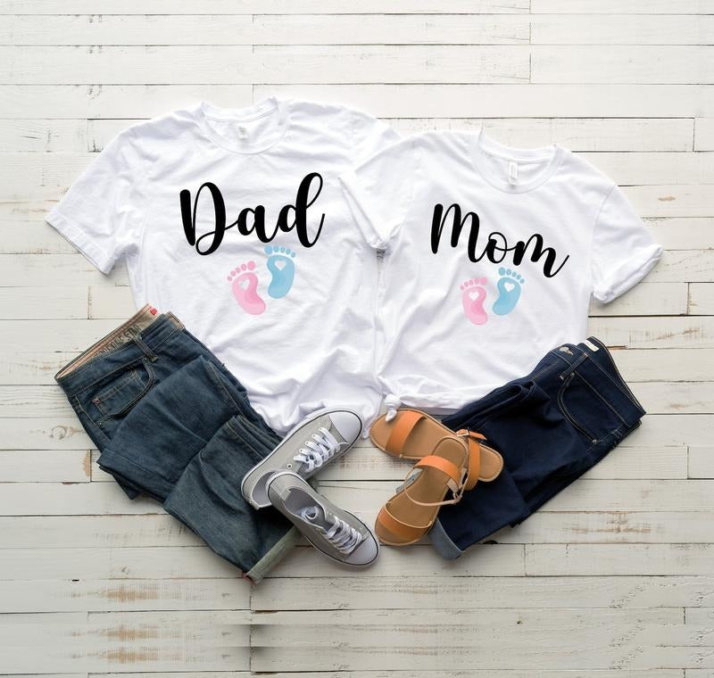 Dad mom Shirt, Gender Reveal Sweatshirt, Team Girl Shirts, Team Boy, Baby Shower Tee, New Mom Gifts Hoodie | TeeBloomCo.com