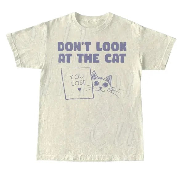 Dont Look At The Cat 90s Retro Graphic T-Shirt, Retro Funny Cute Cat Shirt, Y2k Silly Gag Tee, Cool 2000s Funny Gift...
