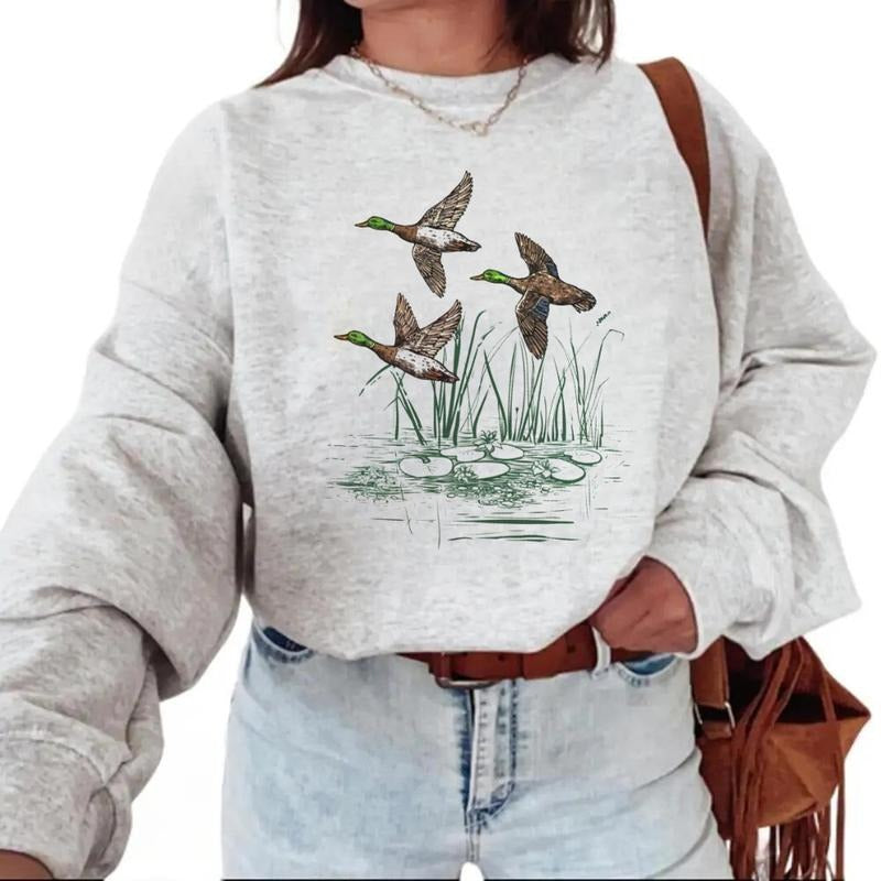 Duck Hunting Sweatshirt Duck Hunter He's Hunting Girlfriend Duck Season Shirt Retro Mallard Ducks Vintage Hoodie Hunting...