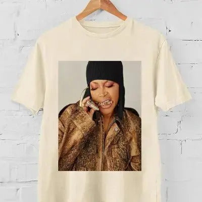 Erykah Badu 2023 Tshirt, Erykah Badu vintage,90s Erykah Badu Music t-shirt Gift, Women Unisex T-shirt Cotton Fit Top...