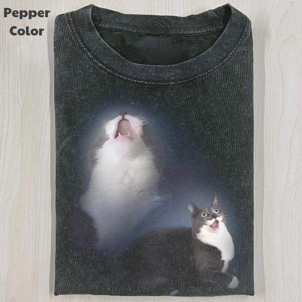 Funny Animal Vintage Graphic Tee, Cat Portrait Shriek T-Shirt, Animal Shirt, Unisex Meme Cringe Funny Shirt, Menswear...
