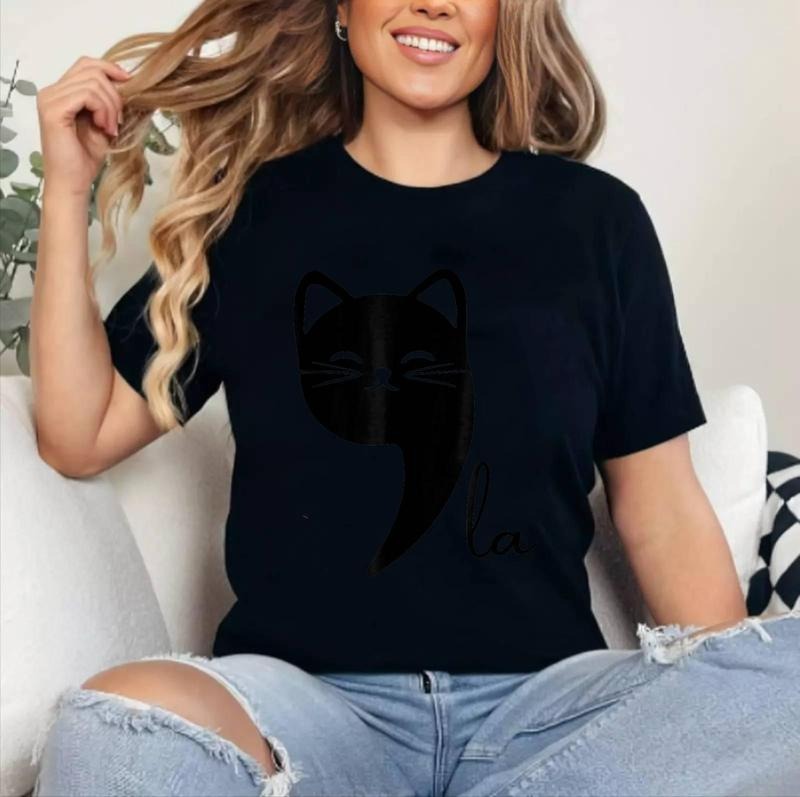 Funny Cat Comma La T-Shirt | Cotton 100%, Crewneck, Top Womenswear Hoodie, Sweatshirt | TeeBloomCo.com
