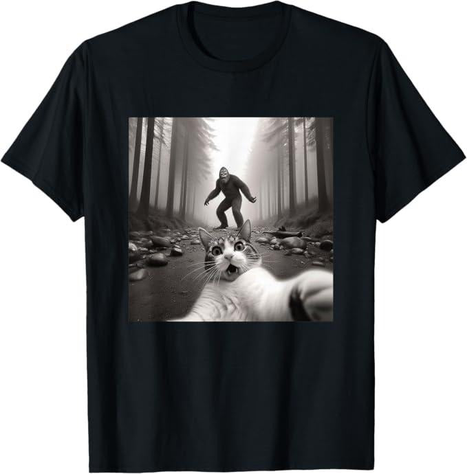 Funny Cat Shirts, Funny Surprised Scared Cat Selfie With Sasquatsch Bigfoot T-Shirt