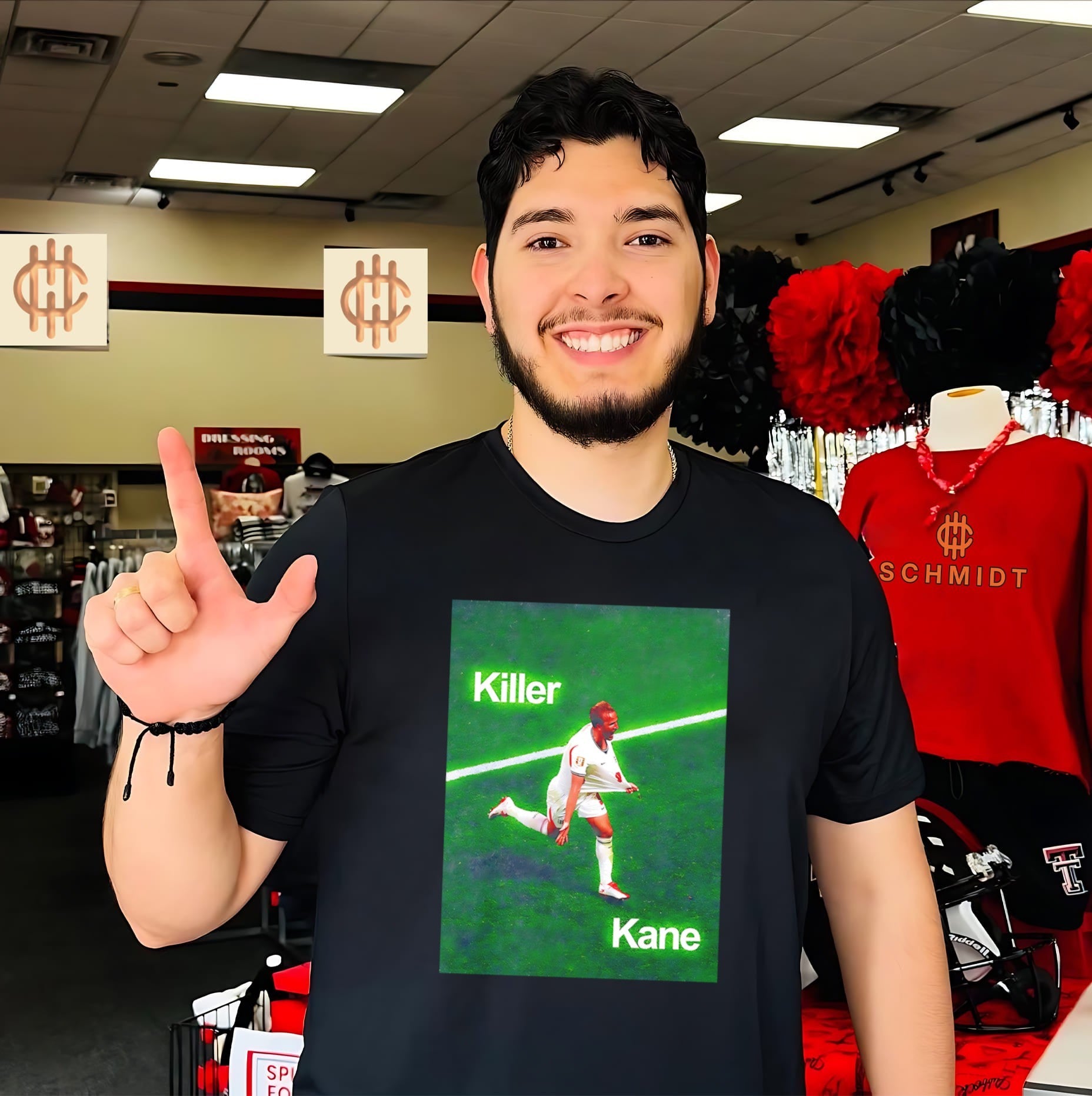 Harry Kane Killer Kane England national football team running pose shirt