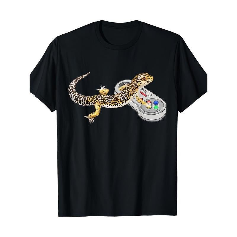 Leopard Gecko Playing Video Game Lizard &amp; Reptiles Gamers T-Shirt-220g made in usa Hoodie, Sweatshirt | TeeBloomCo.com