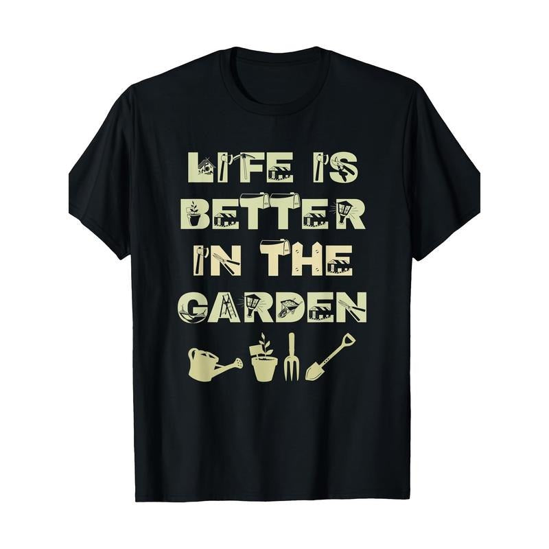 Living in the garden Better Love gardening Natural Plants T-shirt Made in USA Hoodie, Sweatshirt | TeeBloomCo.com
