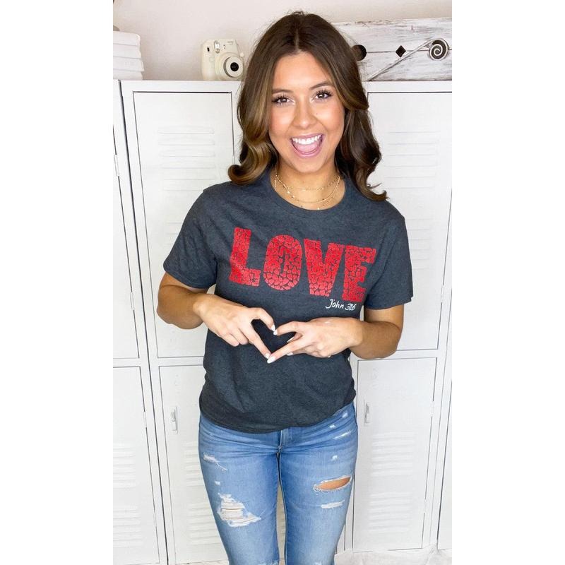 Love Heart John 3:16 T-Shirt Hoodie, Sweatshirt | TeeBloomCo.com