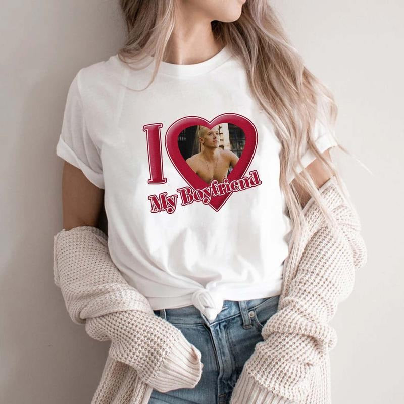 Love Snow T-Shirt Sweatshirt Hoodie Unisex | TeeBloomCo.com