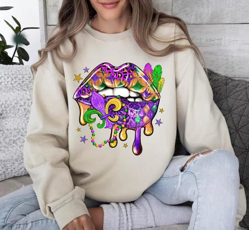 Mardi Gras Lips Sand Unisex Gildan Sweatshirt T-Shirts, Hoodie | TeeBloomCo.com