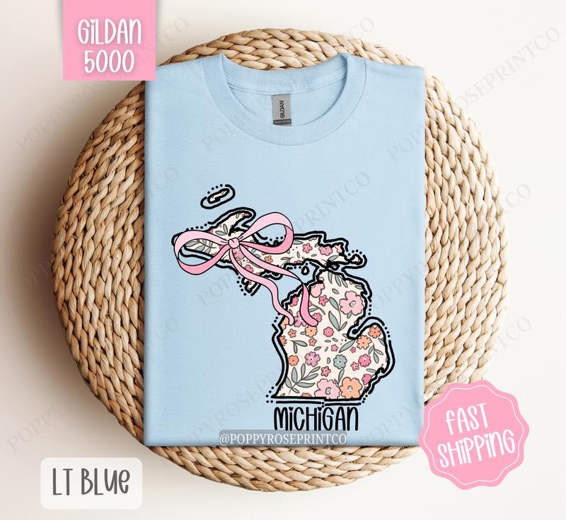 Michigan Gildan T-shirt, Cute Michigan State Shirt, Michigan Floral Bow Tee Hoodie, Sweatshirt | TeeBloomCo.com