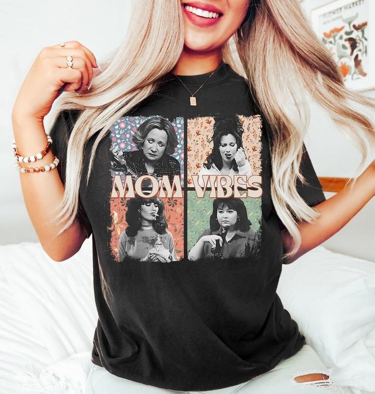 Mom Vibes Shirt, Funny Mom Shirt, Mom Life Shirt, Trendy Funny Mom T-Shirt, Retro Mother Shirts, Mother's Day Gift, Cool...