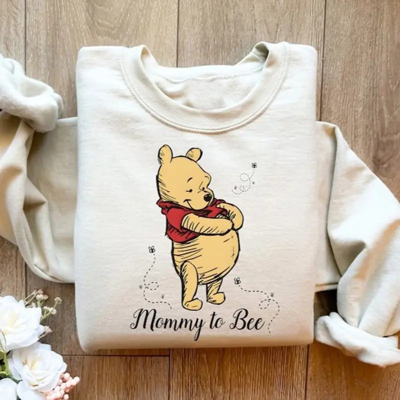 Mommy To Bee Sweatshirt, Mommy To Bee, Pregnancy Reveal Shirt Hoodie | TeeBloomCo.com