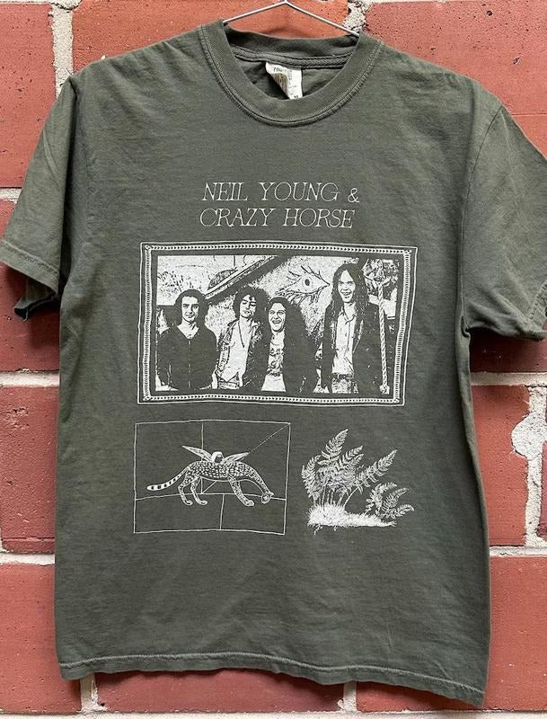 Neil Young fan art T-shirt Hoodie, Sweatshirt | TeeBloomCo.com