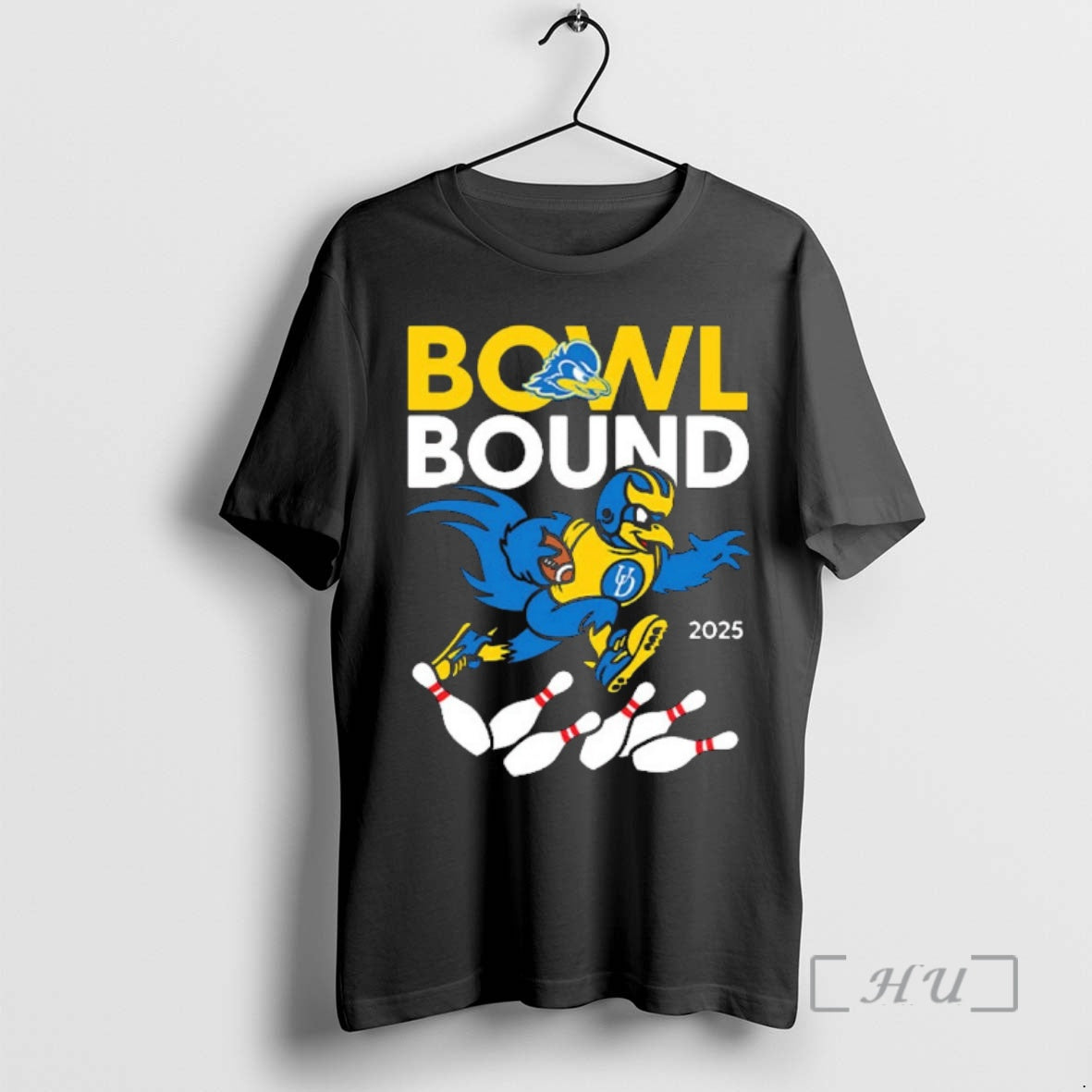 Officials Delaware Blue Hens Ncaa Football 2025 Bowl Bound Mascot T-Shirts, Hoodie, Sweatshirt | TeeBloomCo.com