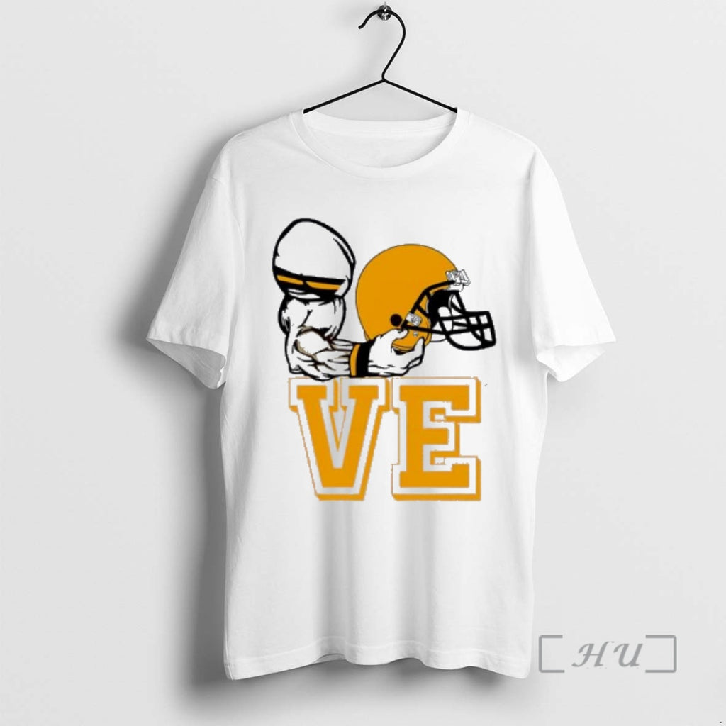 Officials Love Football Valentine Helmet Green Bay Packers T-Shirts, Hoodie, Sweatshirt | TeeBloomCo.com