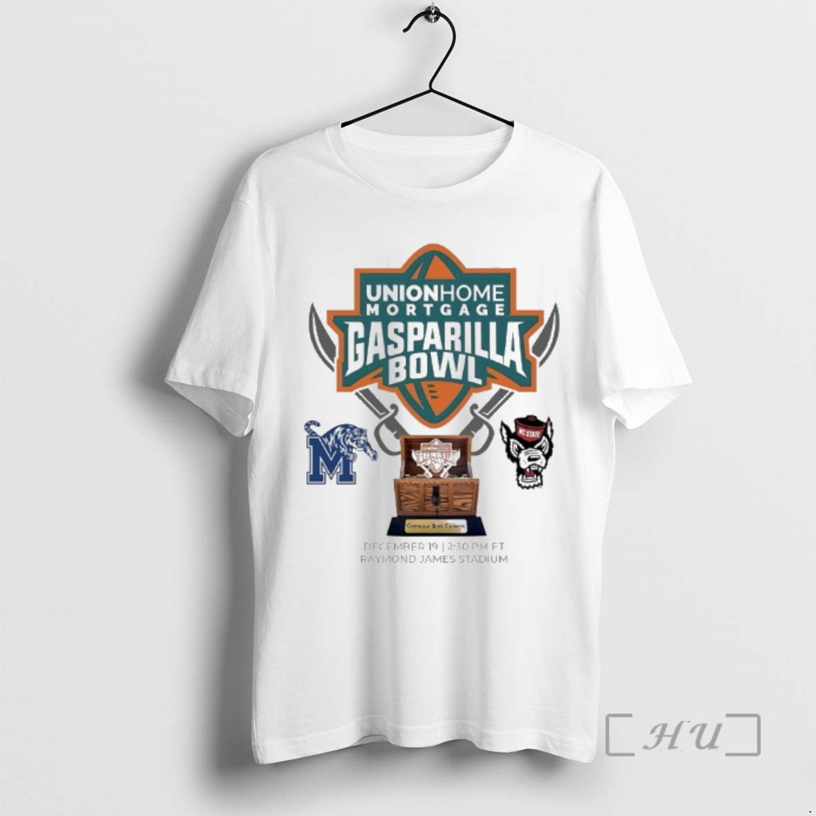 Officials Memphis Tigers Vs Nc State Wolfpack 2025 Gasparilla Bowl T-Shirts, Hoodie, Sweatshirt | TeeBloomCo.com