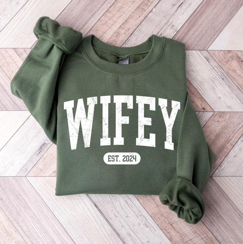 Personalize Wifey Est Sweatshirt, Engagement Sweatshirt, Bridal Shower Gift, Gift for Bride, Personalized Bridal Gift,...
