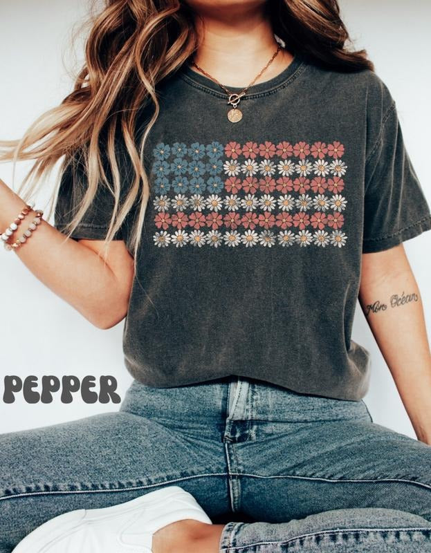 Retro American Flag Shirt, 4th of July Shirts, Womens Fourth of July Shirt Hoodie, Sweatshirt | TeeBloomCo.com