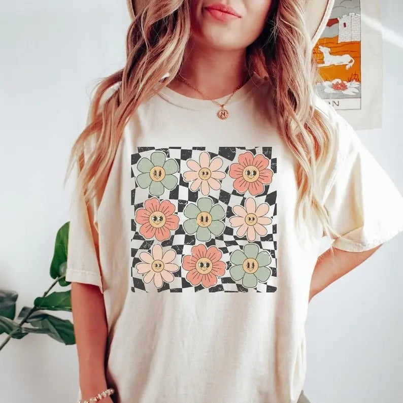 Retro Checkered Flower Shirt, Retro Flowers Tshirt, Boho Flower Shirt, Boho Hippie Tee, Trendy Summer Graphic Top...