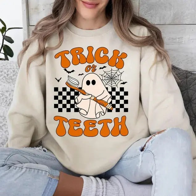 Retro Trick Or Teeth Sweatshirt, Funny Dental Halloween T-Shirt, Funny Dental Hygienist Halloween, Spooky Dentist Shirts,...