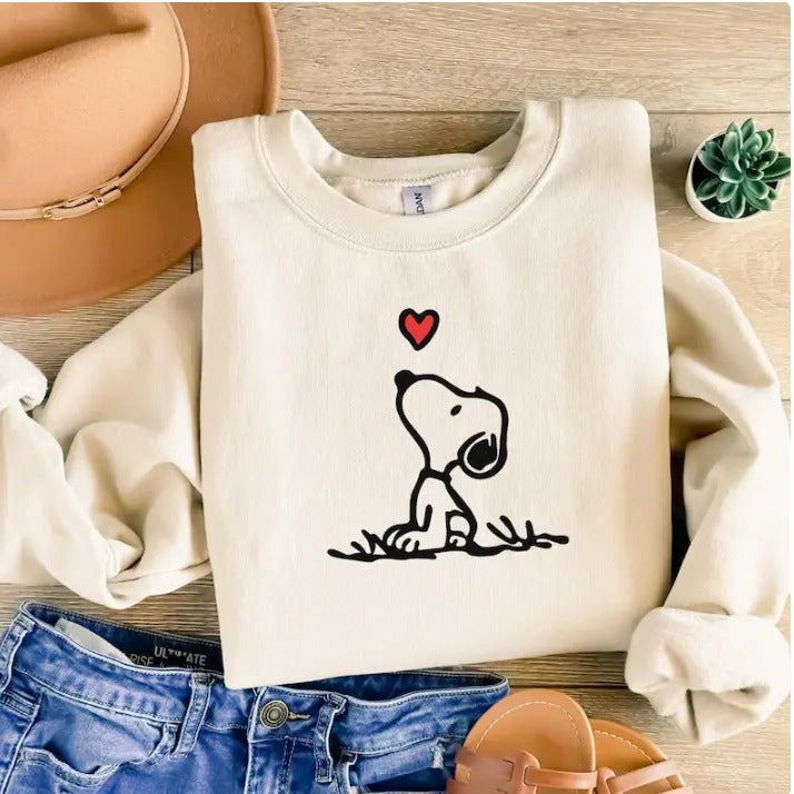 Snupy Heart Cartoon Valentines SweatShirt,Cartoon Shirt,Girlfriend Boyfriend Gift Hoodie | TeeBloomCo.com