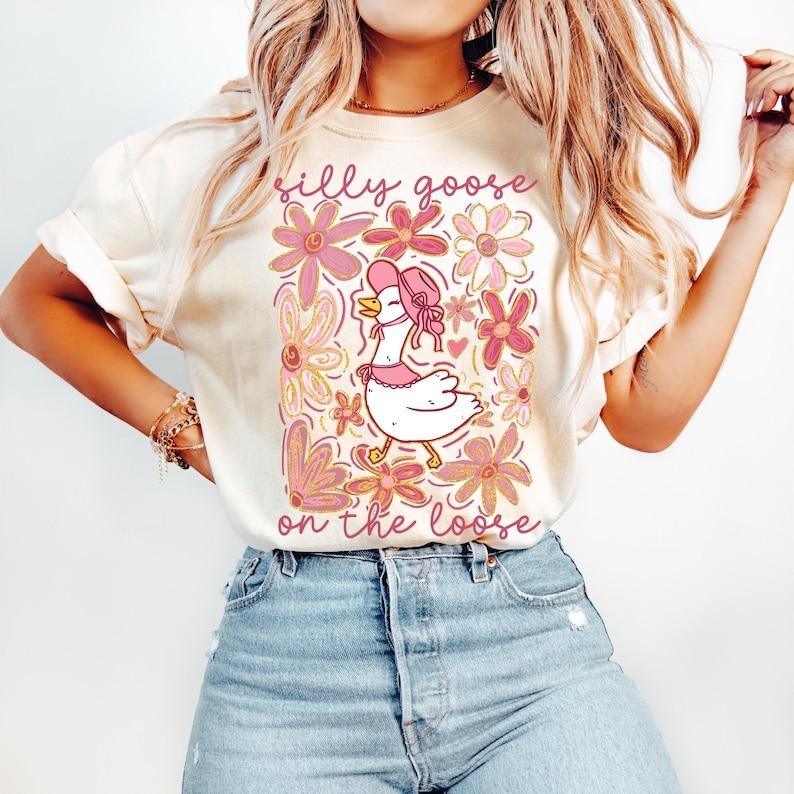 Spring Floral Boho Goose Mama Coquette Bow Duck Girly T-Shirt Hoodie, Sweatshirt | TeeBloomCo.com
