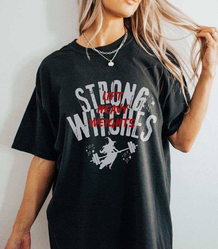 Squats Over Shots Funny Gym Girl Pump Cover Tshirt For Weightlifting Bodybuilding Squats Deadlift Oversized Shirt For...