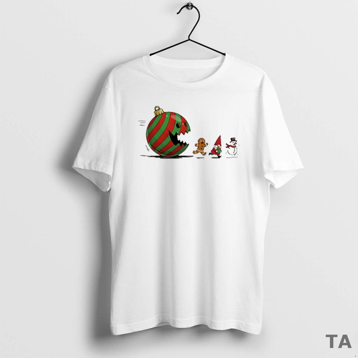 Top Pacman Chasing Gingerbread Man Elves And Snowman Merry Christmas Classic Video Game T-Shirts, Hoodie, Sweatshirt