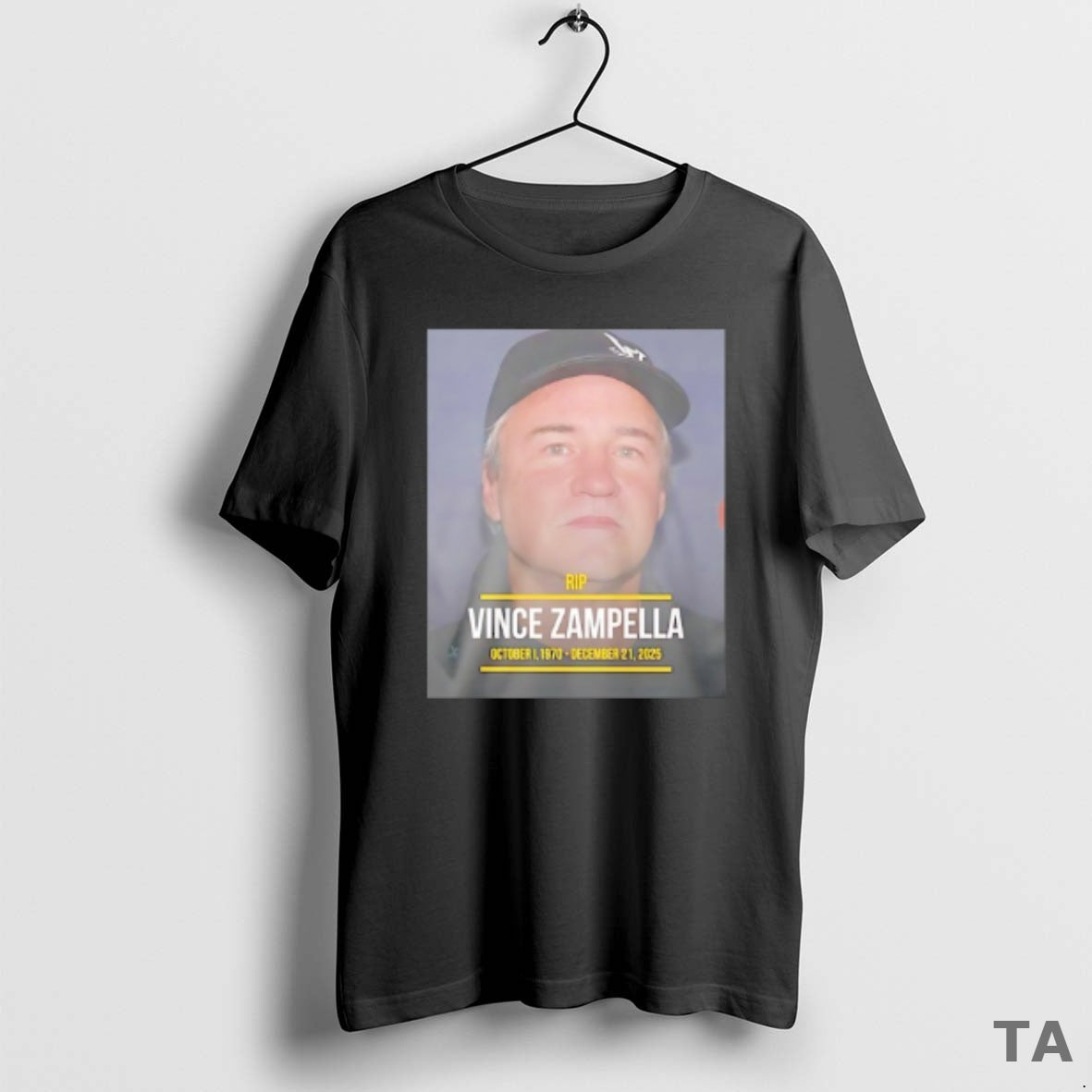 Top Rip Vince Zampella Legend Of Fps Game Oct 1 1970 To Dec 21 2025 T-Shirts, Hoodie, Sweatshirt | TeeBloomCo.com