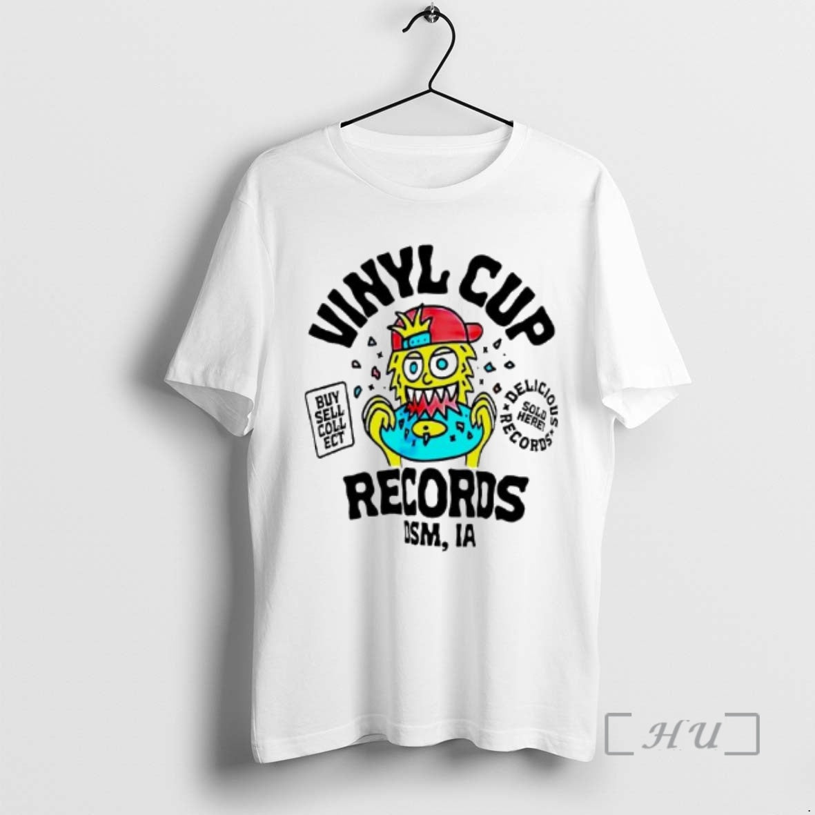 Trending Vinyl Cup Records Dsm Ia Buy Sell Coll Ect T-Shirts, Hoodie, Sweatshirt | TeeBloomCo.com