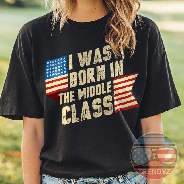 Trump Funny Christmas Shirt, I Was Born in The Middle Class Trump 2024 Short-Sleeve Unisex T-Shirt, MAGA Holiday Tee,,...
