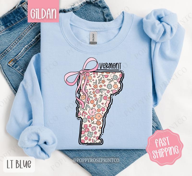 Vermont Floral Bow Gildan Sweatshirt, Cute Trendy State Coquette Pullover T-Shirts, Hoodie | TeeBloomCo.com