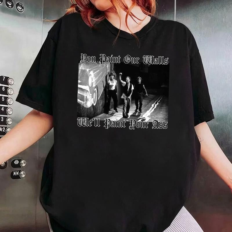 Vintage Movie Shirt, Old Movie Shirt, Movie Shirtstyle{n002}39 Hoodie, Sweatshirt | TeeBloomCo.com