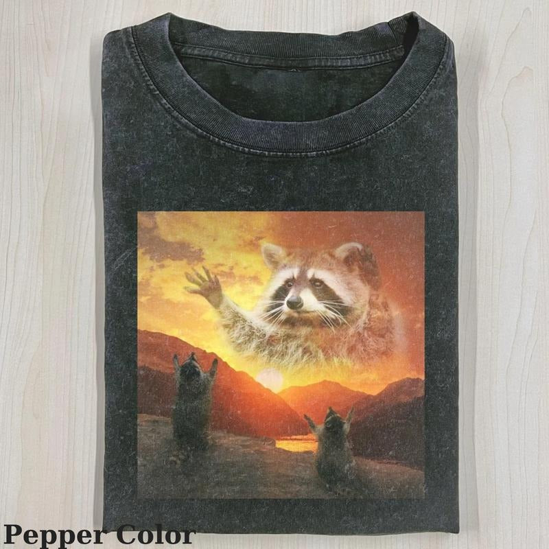 Vintage Raccoon T-shirt, Fantasy Raccoon Tshirt, Cute Raccoon Shirt, Love Raccoon Tshirt, Meme Cringe Funny Dumb Shirts,...