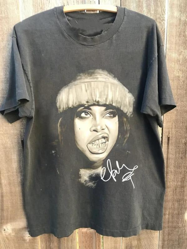 Vtg Erykah Badu Signature Cotton Black Full Size Shirt For Men Women AM071 Hoodie, Sweatshirt | TeeBloomCo.com