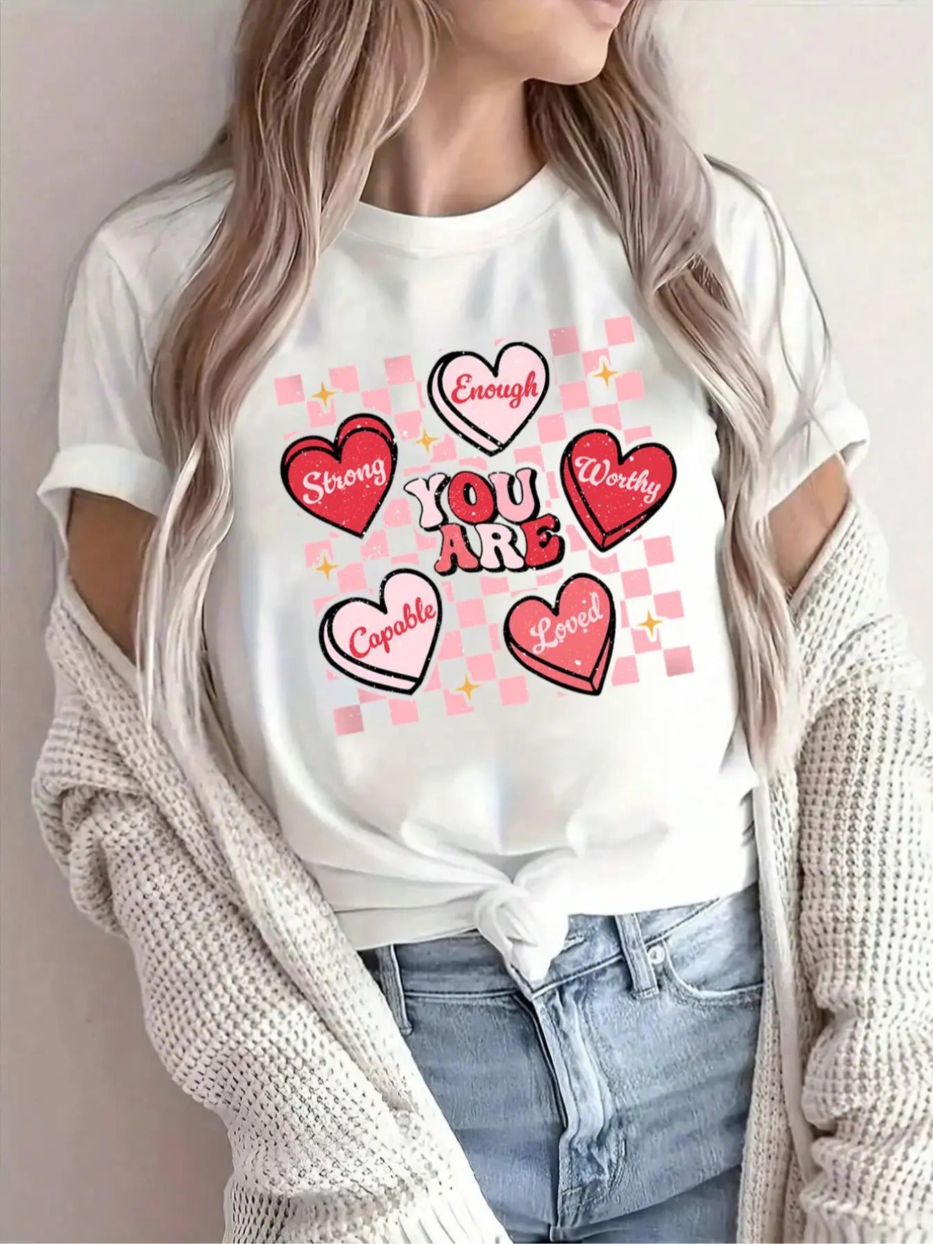 Women's Letter & Heart Print Round Neck Tee, Casual Short Sleeve Crew Neck T-shirt for Summer, Fashion Women's Top for...